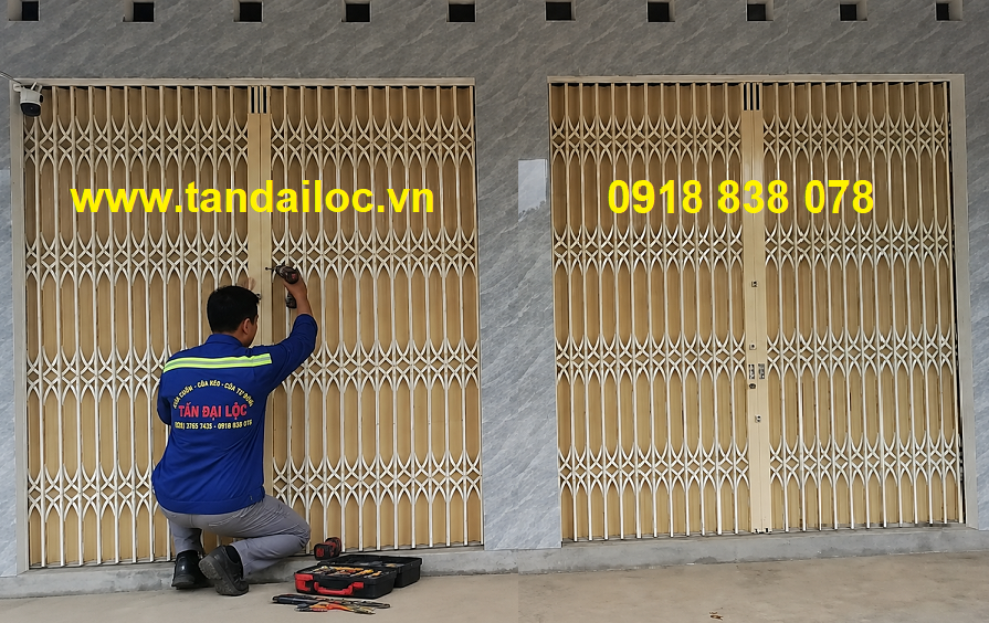 Lắp đặt cửa kéo Đài Loan có lá