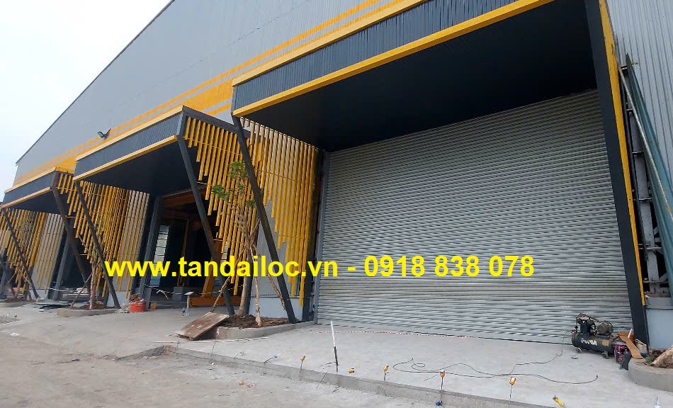 Cửa cuốn siêu trường dành cho nhà xưởng