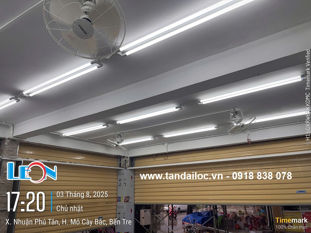 Lắp đặt cửa cuốn tấm liền cho hệ thống Long Châu