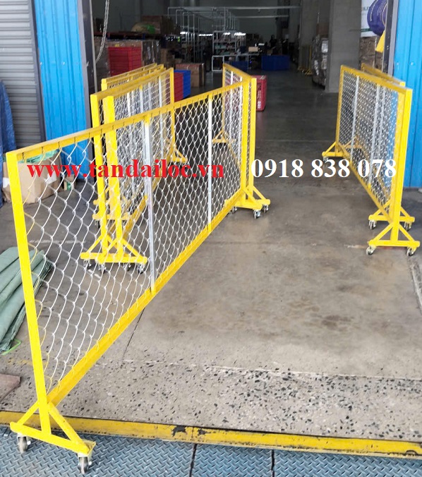 Rào chắn di động khung lưới B40 cao 1.2m
