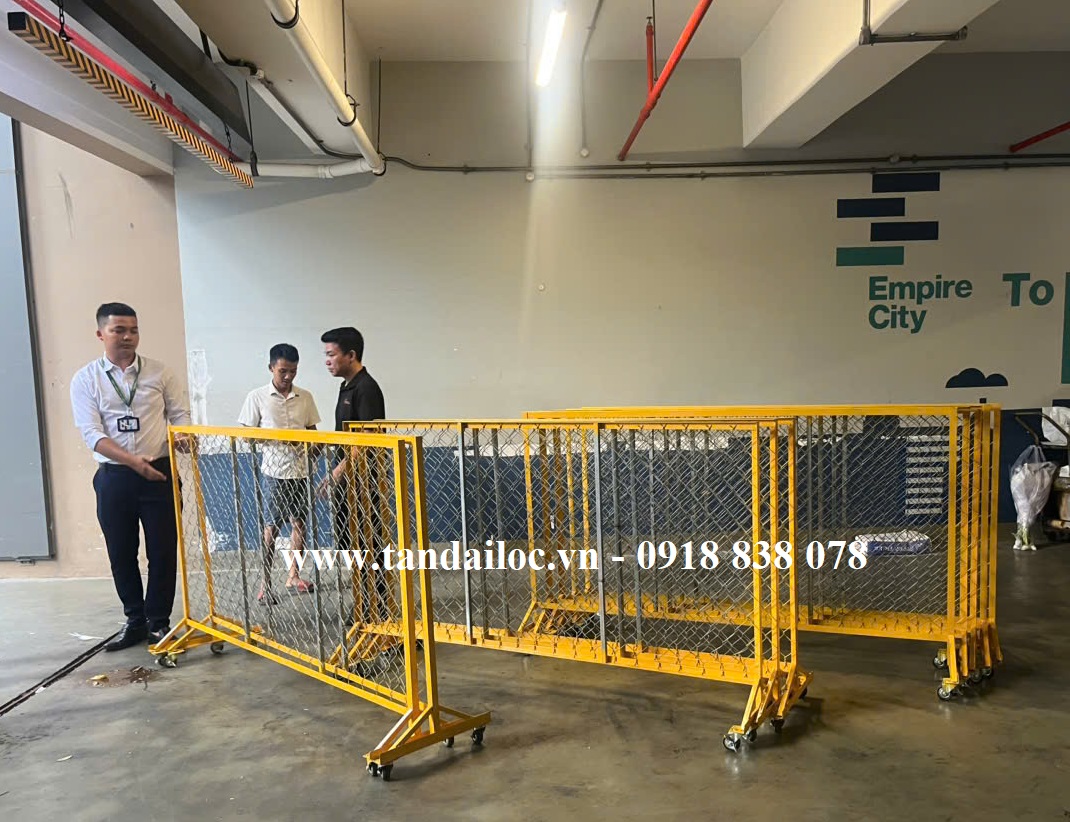 Vận chuyển và bàn giao hàng rào lưới B40 