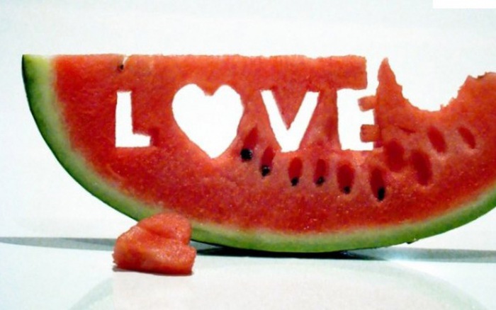 4 không khi ăn dưa hấu