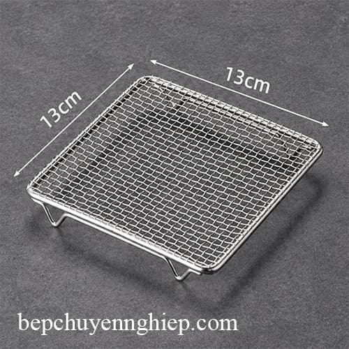 vỉ inox vuông lỗ nhỏ có chân