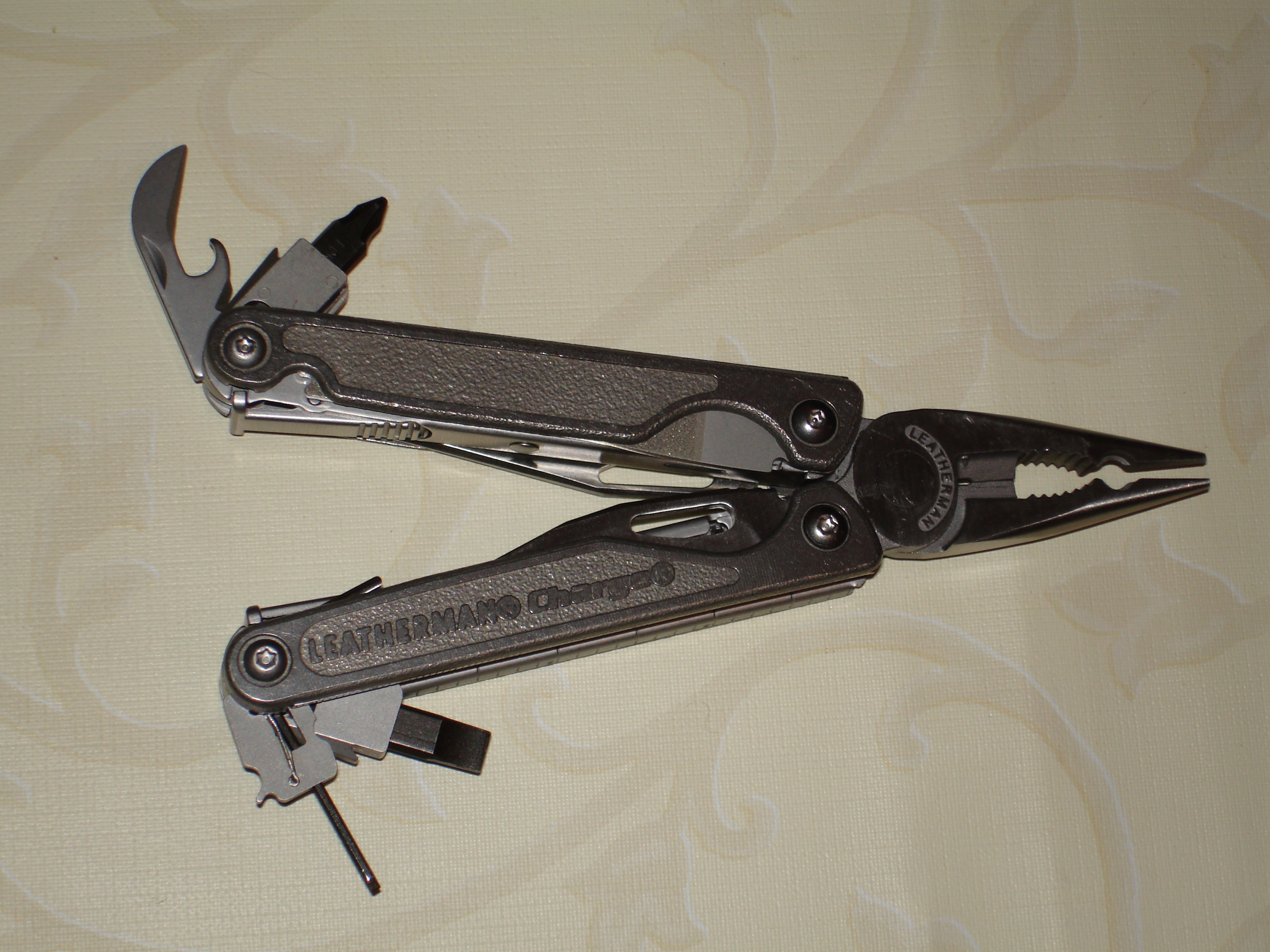 Leatherman Charge XTi đời đầu