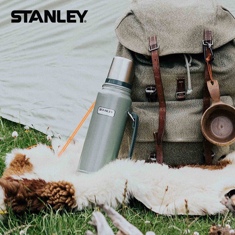 Stanley Classic Vacuum Bottle 1.0L