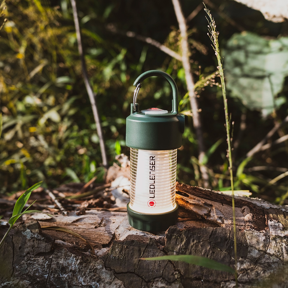ĐÈN PIN CẮM TRẠI LEDLENSER ML4 WARM LIGHT GREEN LIMITED EDITION