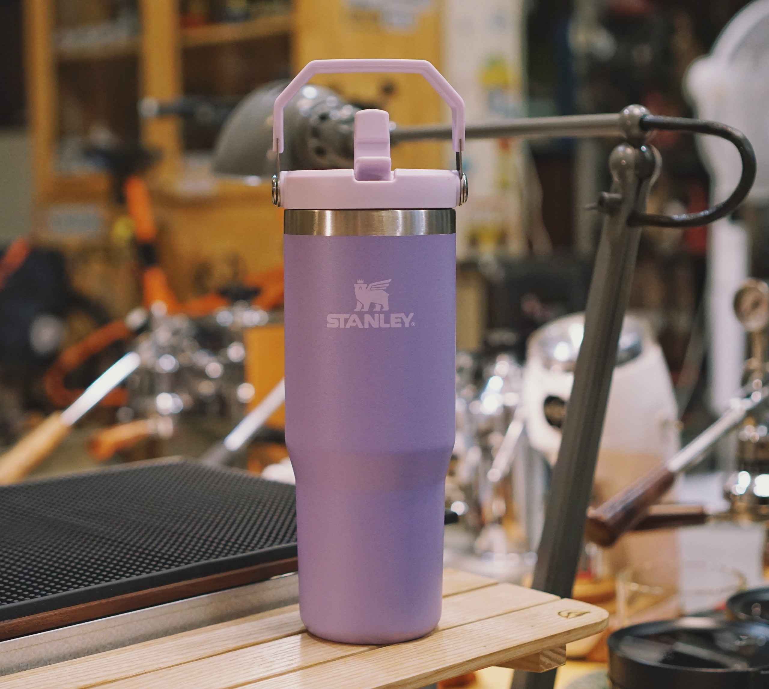 STANLEY ICEFLOW™ FLIP STRAW TUMBLER | 30 OZ LAVENDER