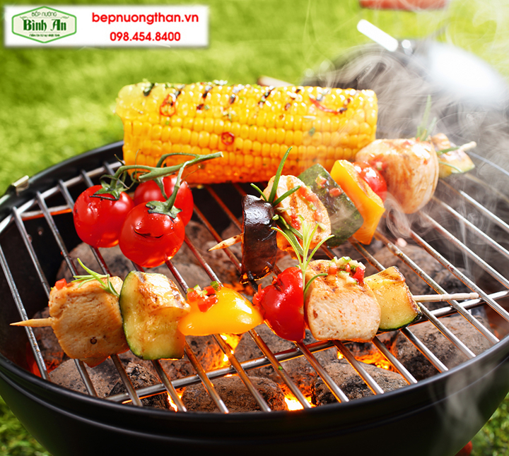 Tiệc nướng BBQ ngoài trời