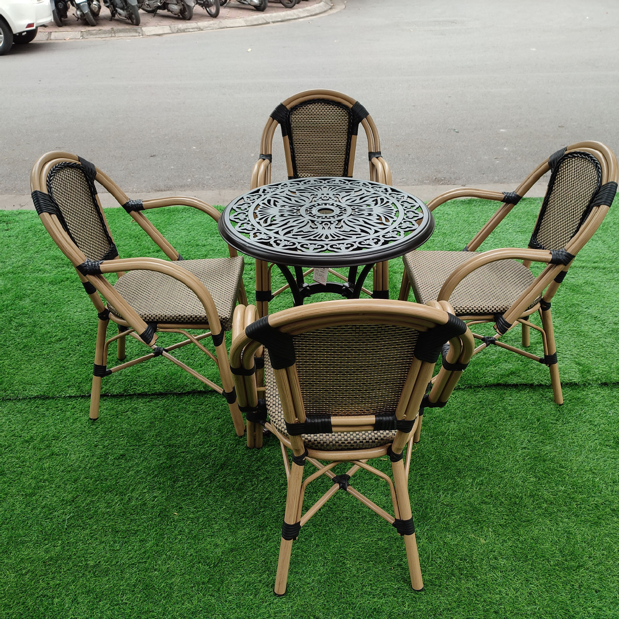 Bàn Ghế Cafe Ngoài Trời Nhập Khẩu D68