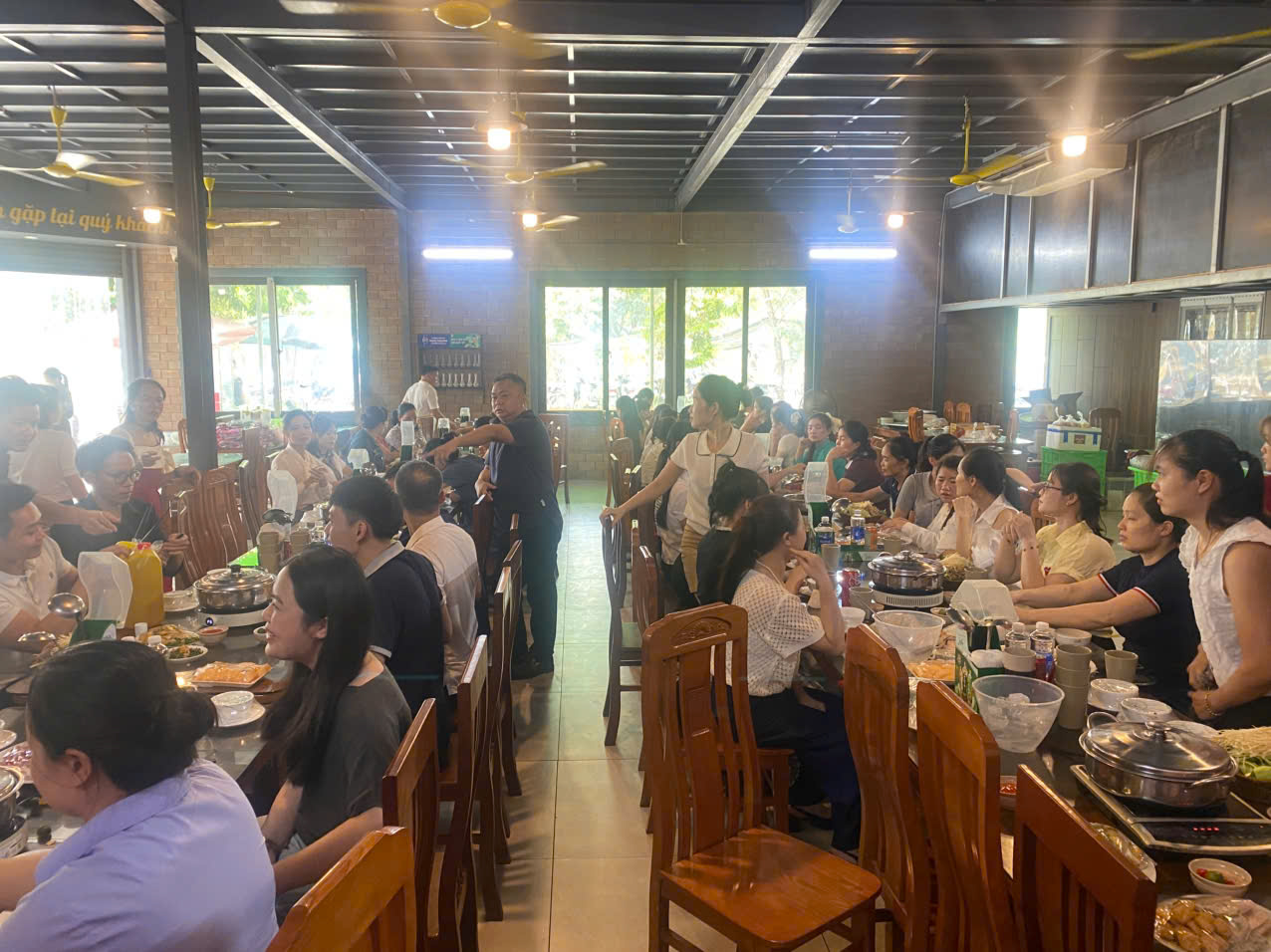 VIET Y ALUMINUM CELEBRATES VIETNAMESE WOMEN S DAY – OCTOBER 20 - ảnh 3