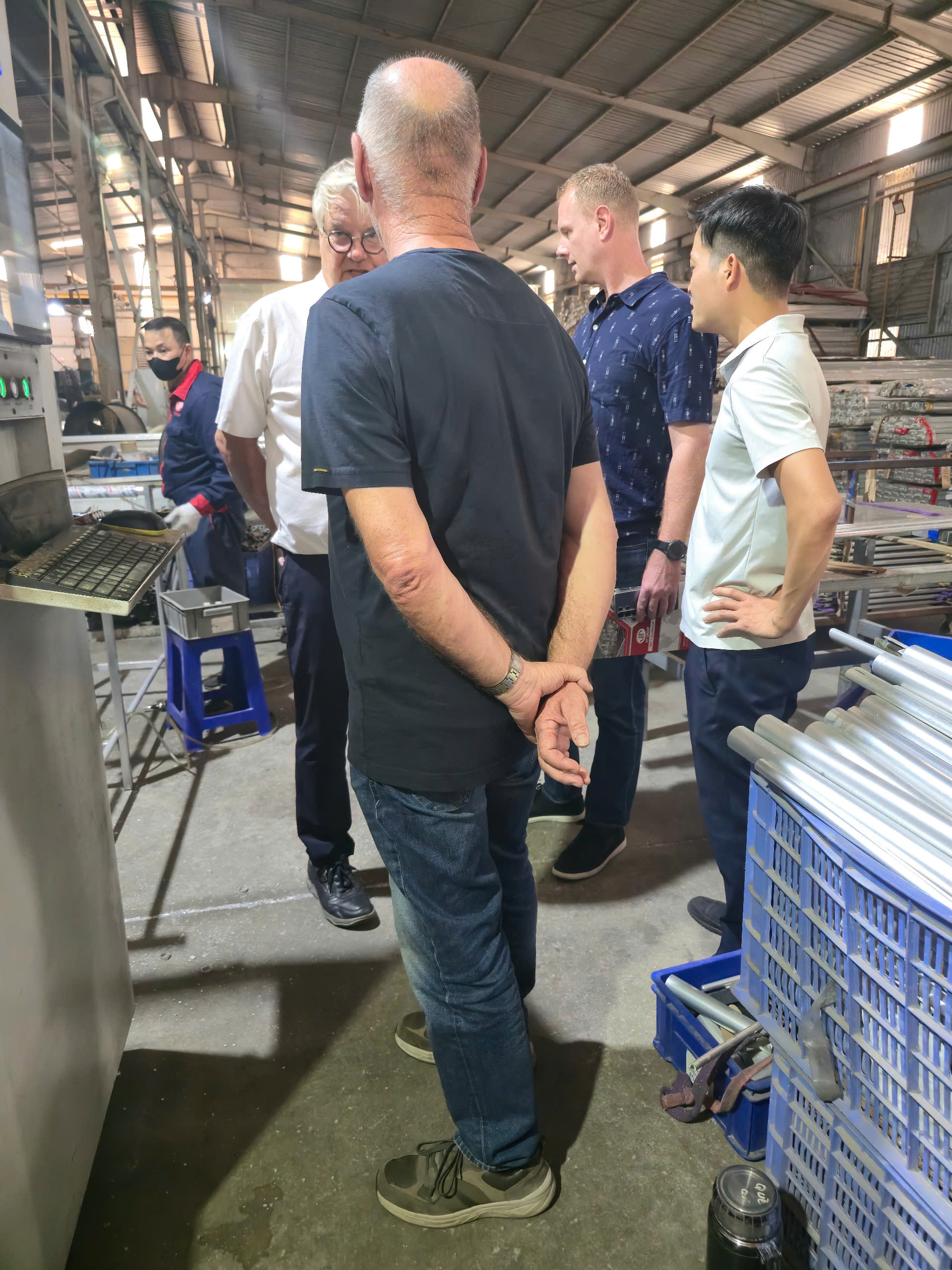 Viet Y Aluminum Welcomes Rimacx Delegation from the Netherlands for a Factory Visit - ảnh 3