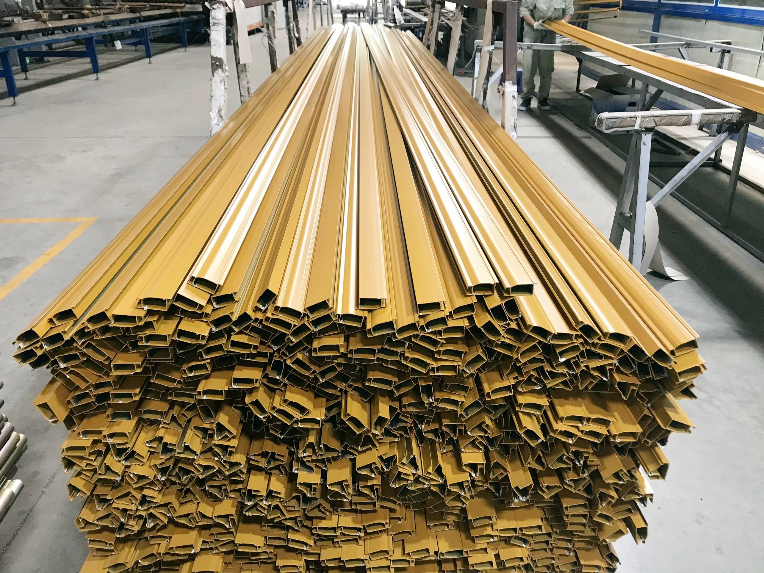 Viet Y Aluminium Trusted Industrial Aluminium Manufacturing & Processing to International Standards