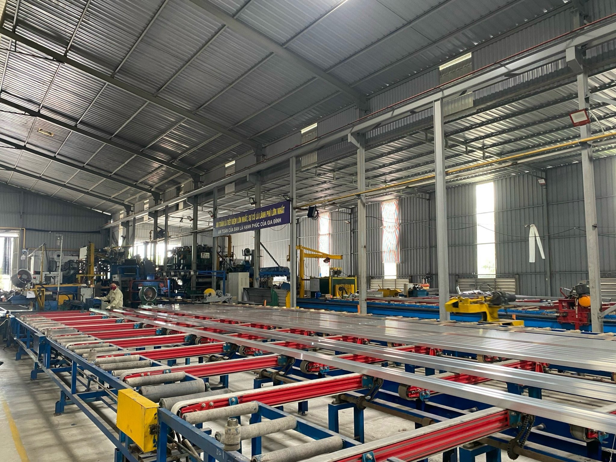 Viet Y Aluminium A Leading Aluminium Extrusion & Processing Manufacturer with International Standard Quality