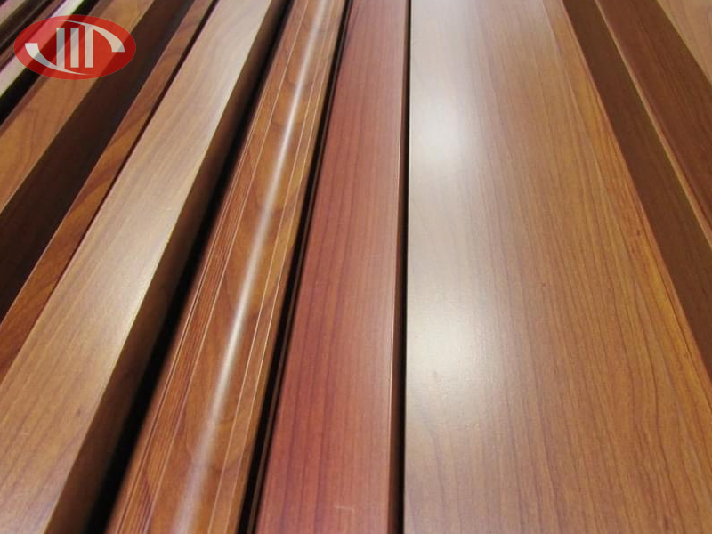 Viet Y Aluminium Professional Wood Grain Film Coating for Aluminium with Superior Durability and Quality