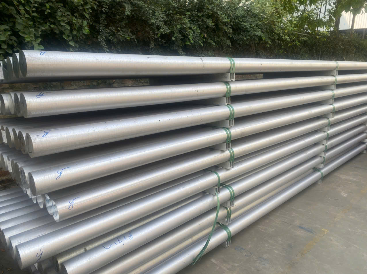 INDUSTRIAL ALUMINUM EXTRUSION PROCESSING PROCEDURE AT VIET Y ALUMINIUM FACTORY