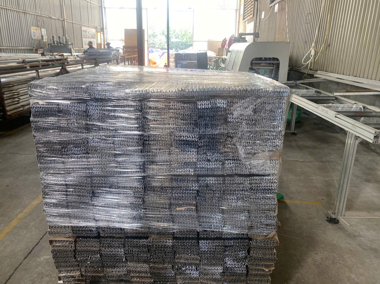 Rough Machining of A62/36” Products at Viet Y Aluminium Factory