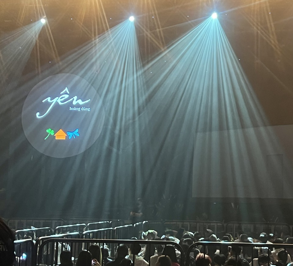 LIVE CONCERT chủ đề YÊN