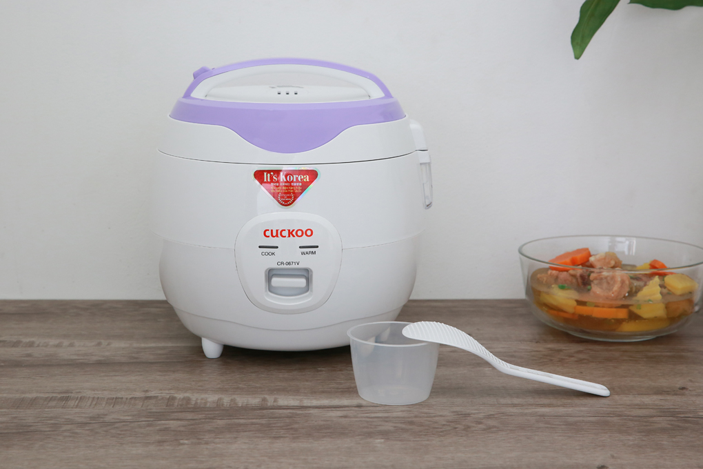 Nồi cơm điện Cuckoo CR 0671V (1L)