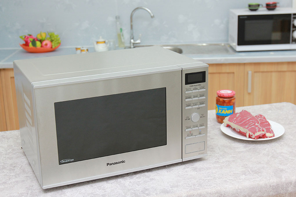 Lò vi sóng Panasonic NN-GD692SYUE