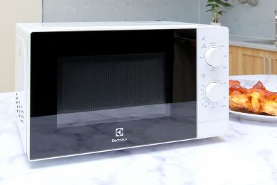 Lò vi sóng ELECTROLUX EMM2022GW