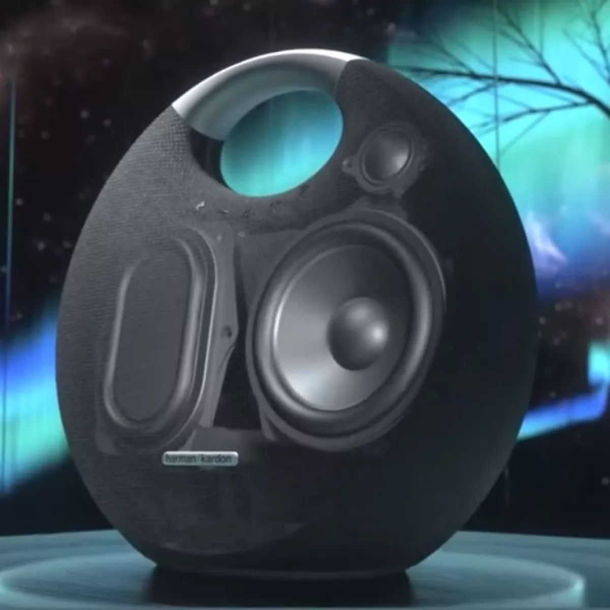 Harman Kardon Onyx Studio 6