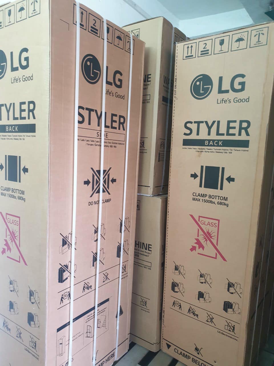 Tủ chăm sóc quần áo thông minh – LG styler S3CW