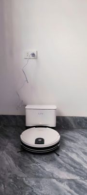 Robot Hút Bụi Lau Nhà V9 Pro ( màu trắng)