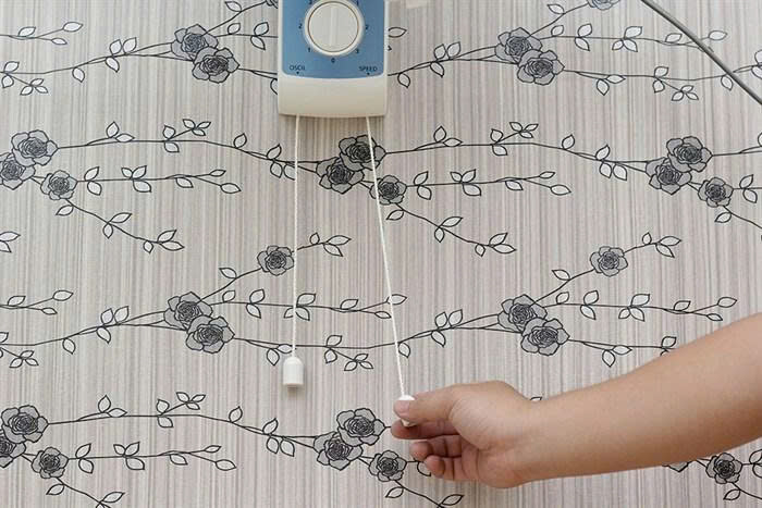 Quạt treo tường Panasonic F-409UB
