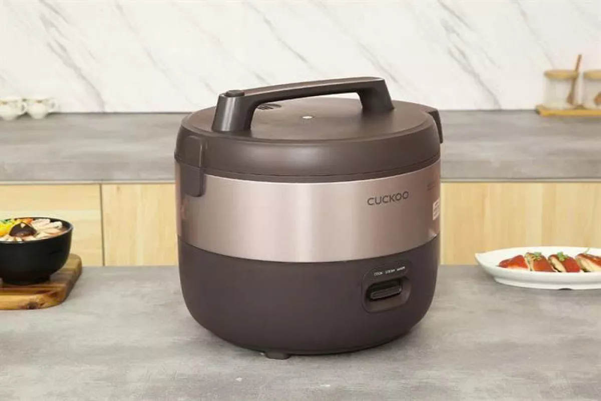Nồi cơm nắp gài Cuckoo 3.06 lít CR-1755
