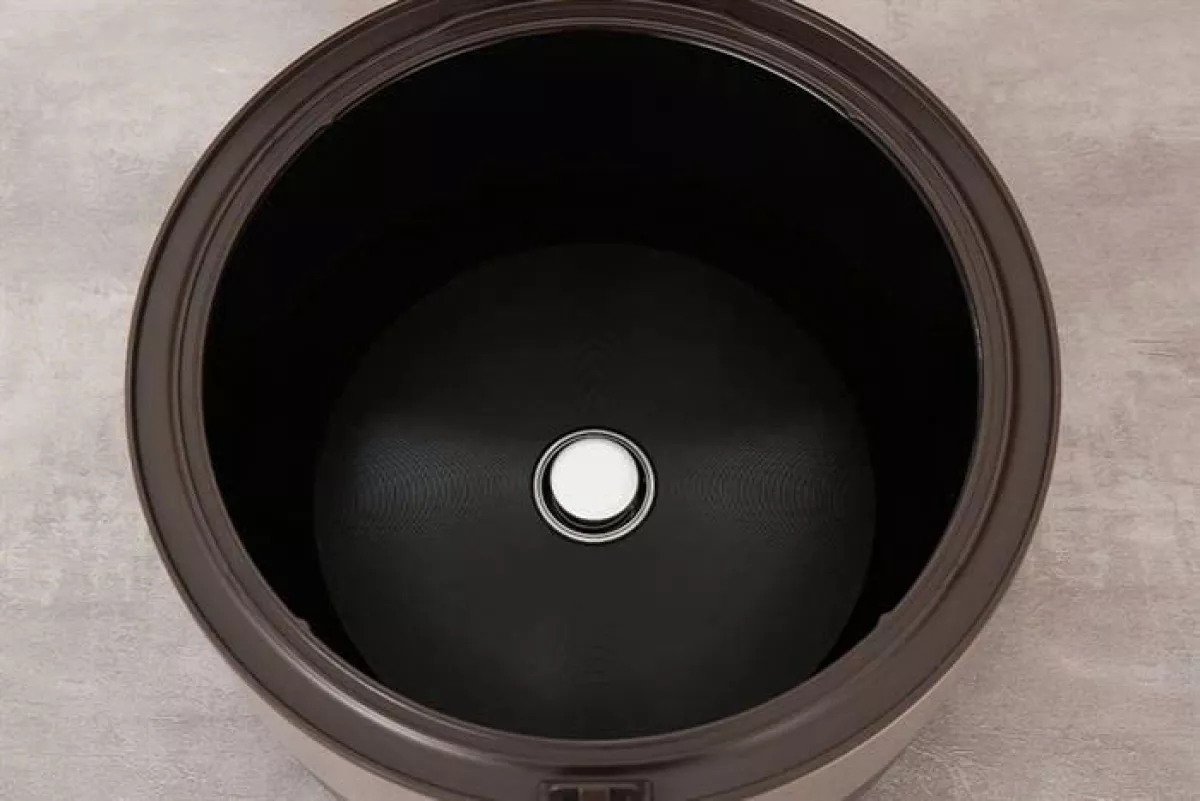 Nồi cơm nắp gài Cuckoo 3.06 lít CR-1755