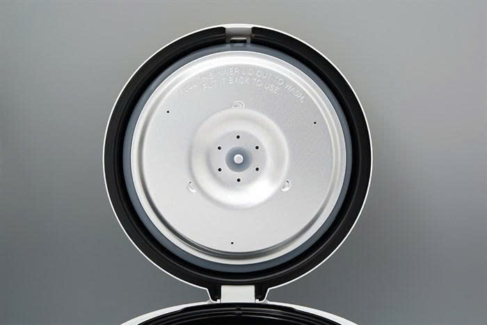 Nồi cơm nắp gài Cuckoo 1.08 lít CR-0671