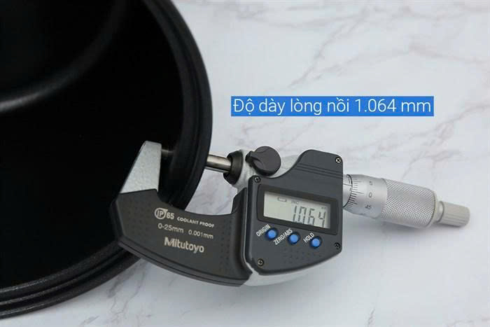 Nồi cơm nắp gài Cuckoo 1.08 lít CR-0671