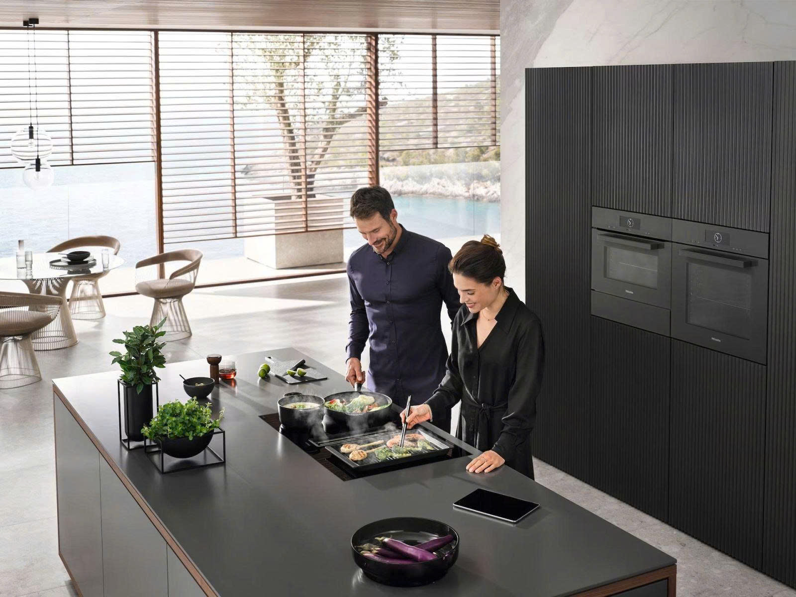 Bếp từ + Hút mùi đảo KMDA 7473-1 FL-U Silence