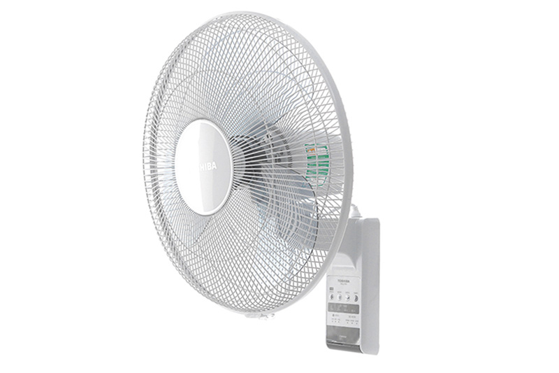 Quạt treo Toshiba