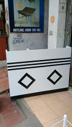 Bàn quầy BQ12V