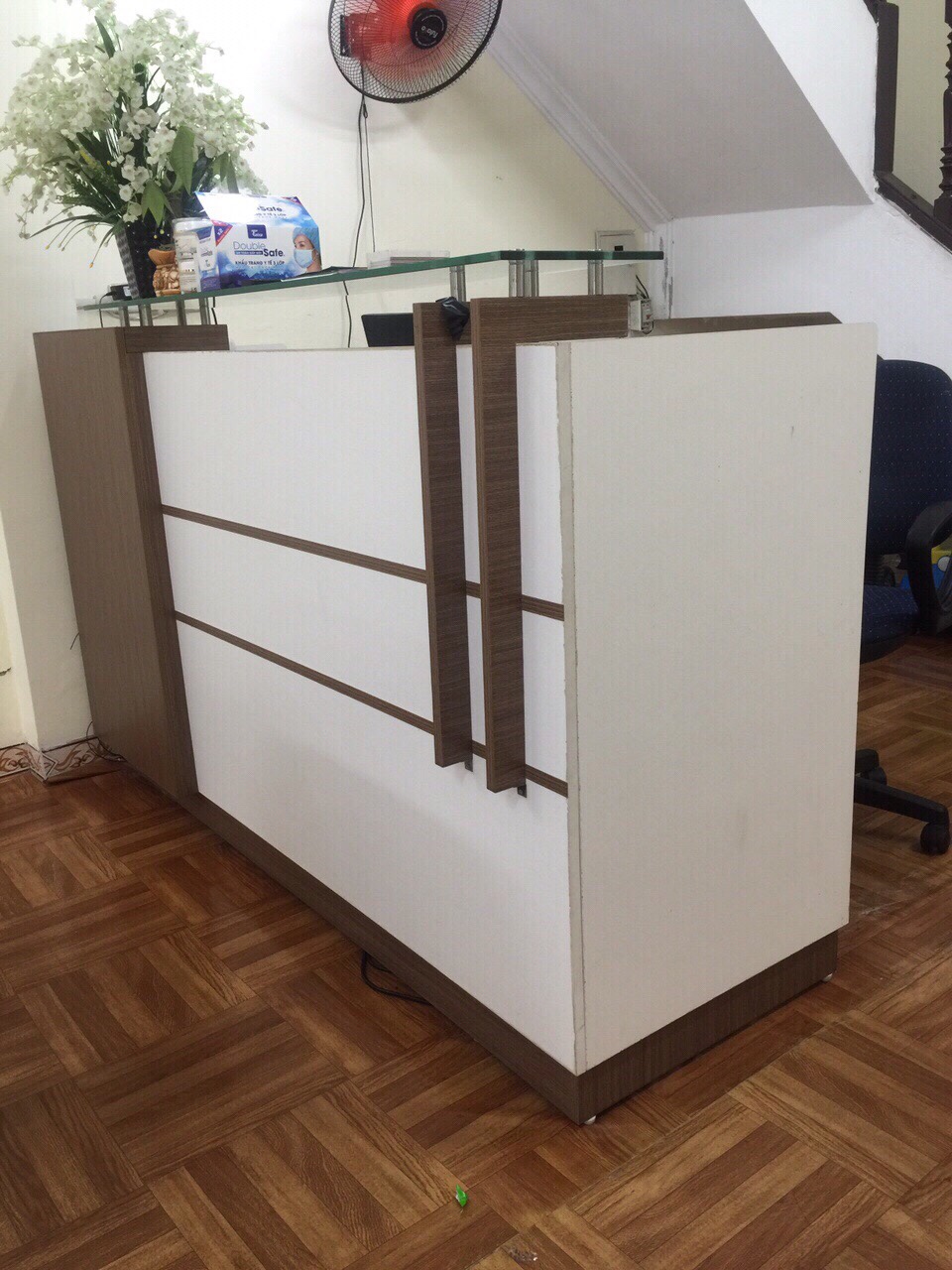 Bàn Quầy BQ1450 min