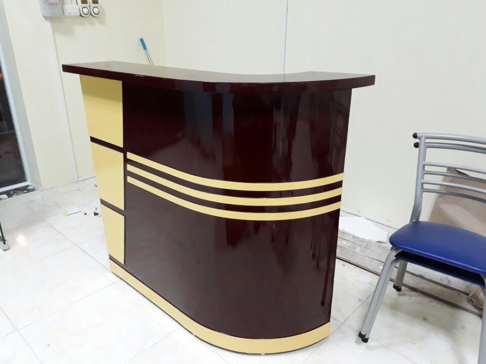 Bàn quầy BQCF12 màu cafe