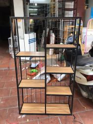 Kệ để mũ bảo hiển KM80Bh