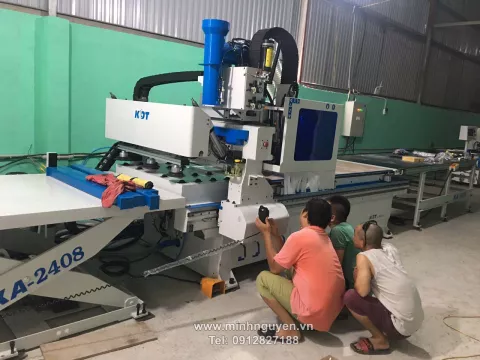 Máy CNC KDT cao cấp - Cấu hình tốt và được rất nhiều xưởng tin dùng