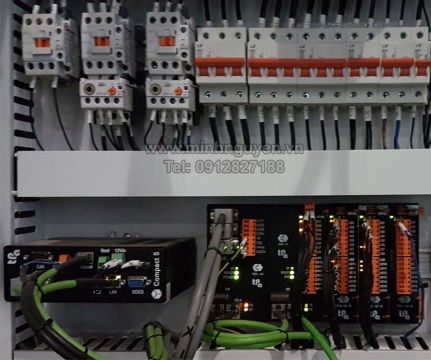 Chỉ cần xếp ván vào, Việc còn lại để máy CNC KDT lo