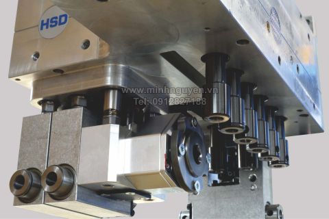 Chỉ cần xếp ván vào, Việc còn lại để máy CNC KDT lo
