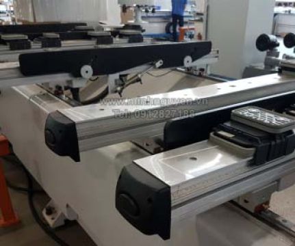 Chỉ cần xếp ván vào, Việc còn lại để máy CNC KDT lo