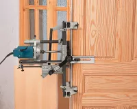 Máy khoan lỗ ổ khóa - 7 phút để đục xong lỗ ổ khóa?