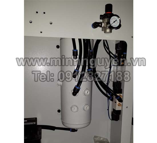 Clever pressure beam system-may-cua-ban-truot-kdt-ks838L-may-cua-go-cong-nghiep-may-cua-go-tu-nhien1