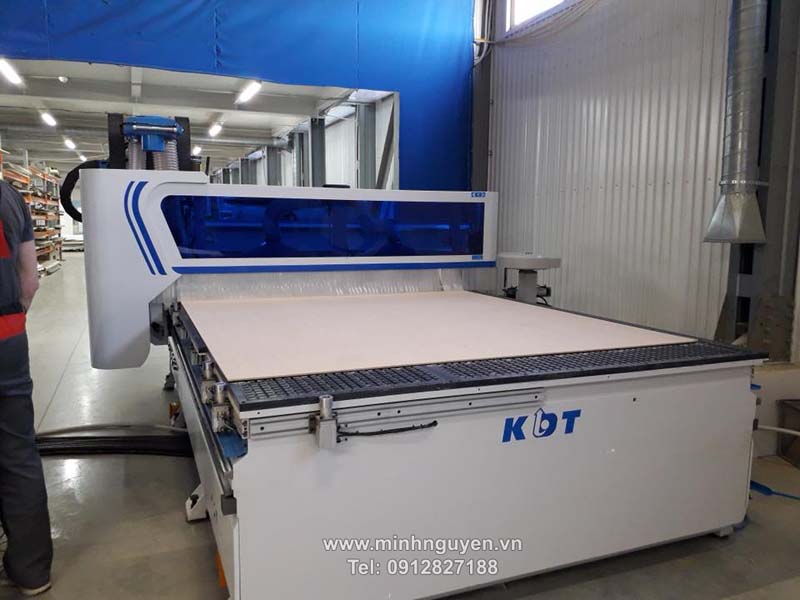 may-gia-cong-trung-tam-cnc-kdt-3409-2408-2