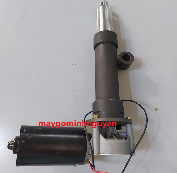 Động cơ lên xuống máy cưa bàn trượt