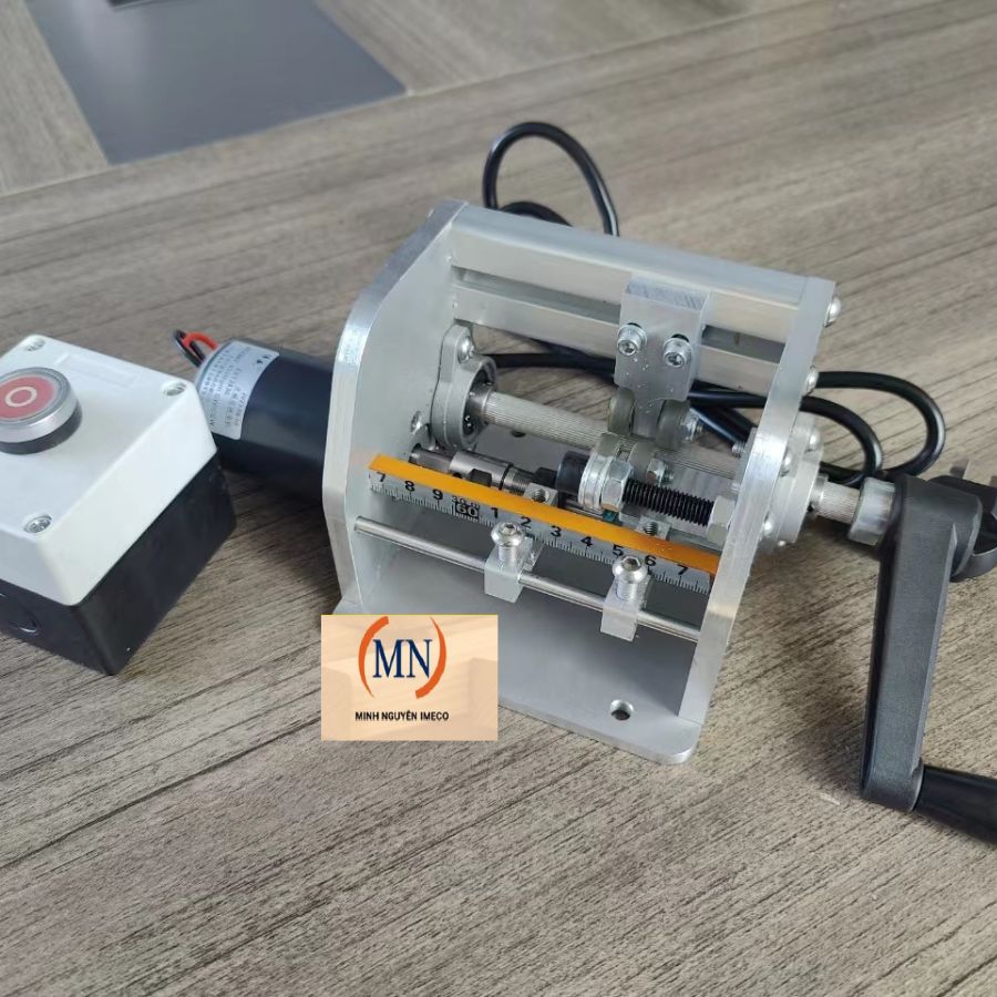 Máy Xẻ Nẹp PVC dán cạnh 45 độ