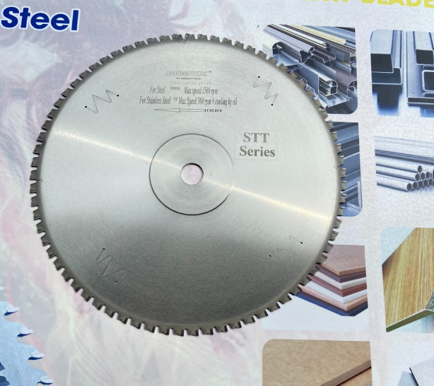 LƯỠI CƯA CẮT SẮT TUA NHANH