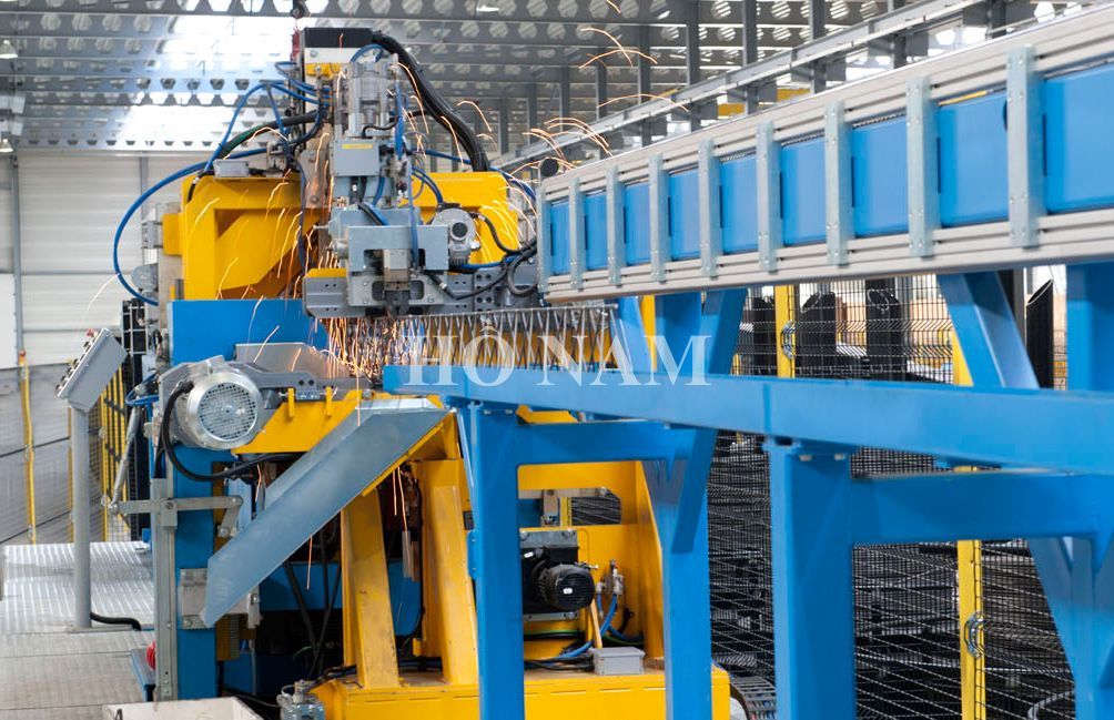 Máy hàn dầm chữ A