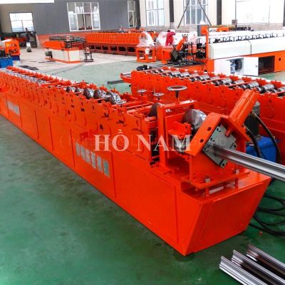 Máy cán khung cửa ,cán thanh ray